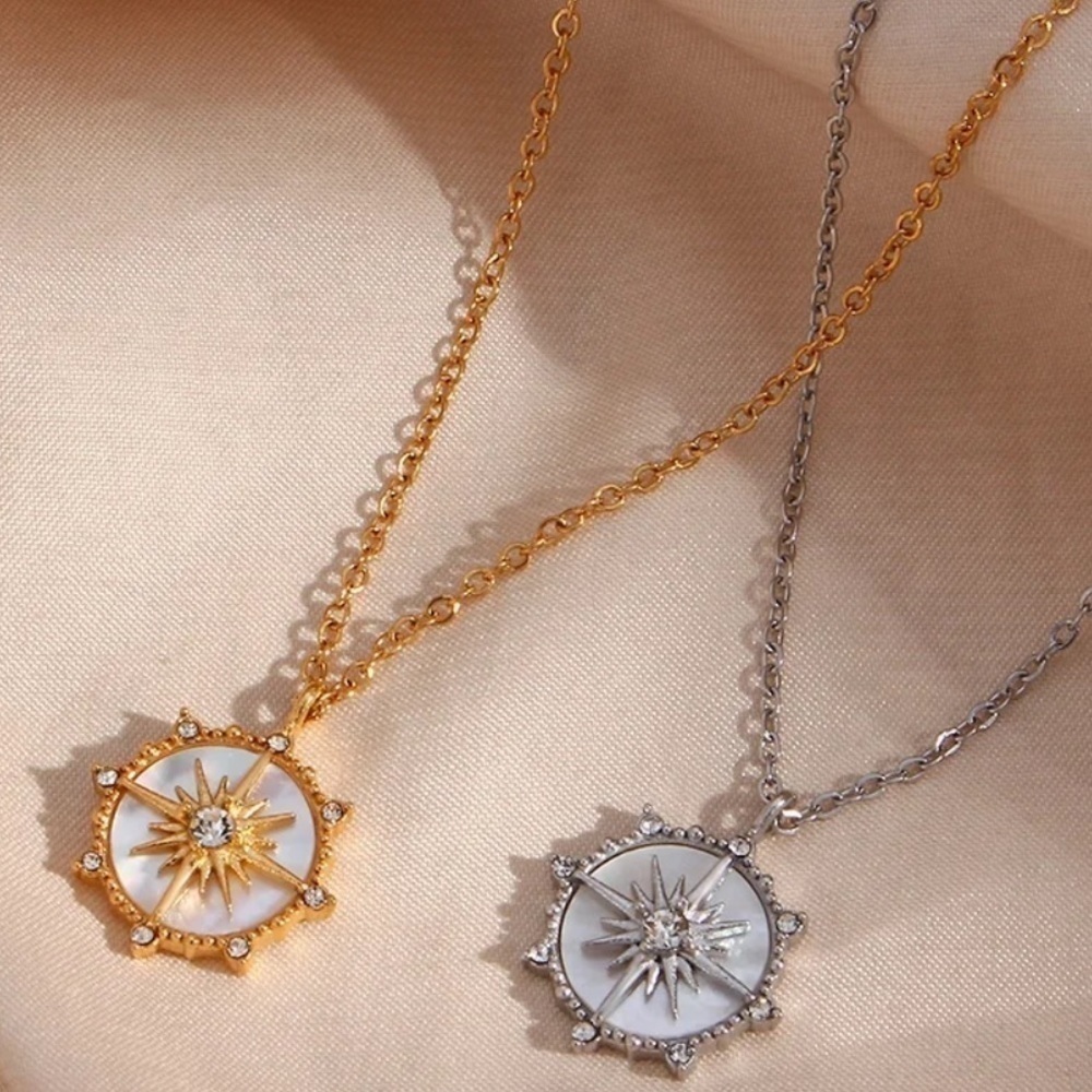 18k gold  plated star pendant